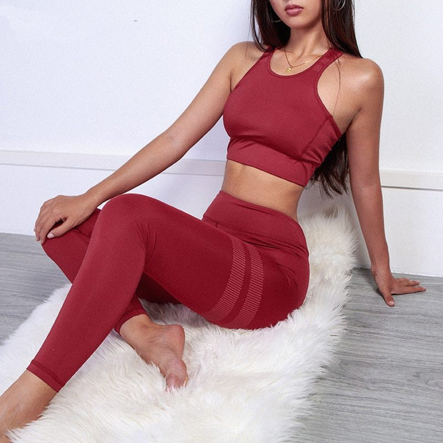 Women's 2-Piece Gym and Yoga Sportswear Set.